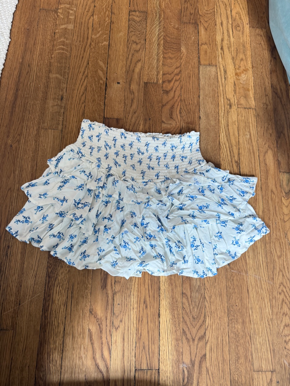 Alter’d state White & Blue Floral Smocked Ruffle skirt with built in shorts